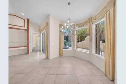 2418 Sandy Cay, West Palm Beach, FL 33411 - Photo 9