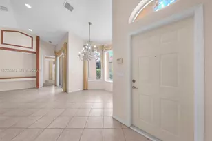 2418 Sandy Cay, West Palm Beach, FL 33411 - Photo 9
