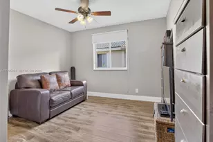 2475 W Cordoba Bend, Weston, FL 33327 - Photo 29