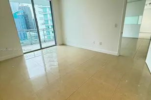 90 SW 3rd St, Miami, FL 33130 - Photo 11