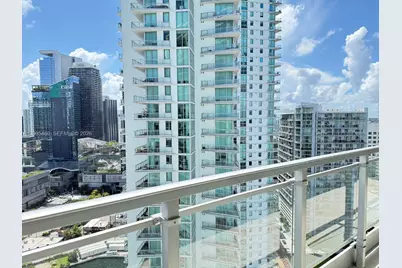 90 SW 3rd St #3510, Miami, FL 33130 - Photo 3