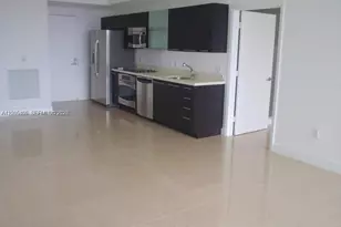 90 SW 3rd St, Miami, FL 33130 - Photo 7
