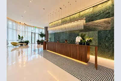 1400 Biscayne #4703, Miami, FL 33132 - Photo 17
