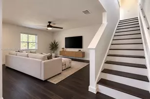 1359 Fox Squirrel Dr, Davenport, FL 33897 - Photo 3