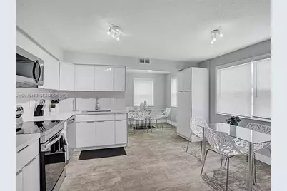 760 NE 152nd St #0, Miami, FL 33162 - Photo 31