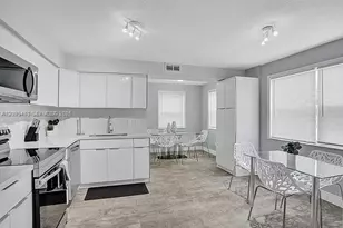 760 NE 152nd St, Miami, FL 33162 - Photo 31