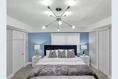 760 NE 152nd St #0, Miami, FL 33162 - Photo 15
