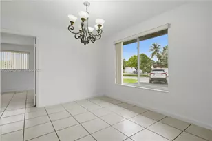 6531 W 8th Ave, Hialeah, FL 33012 - Photo 13
