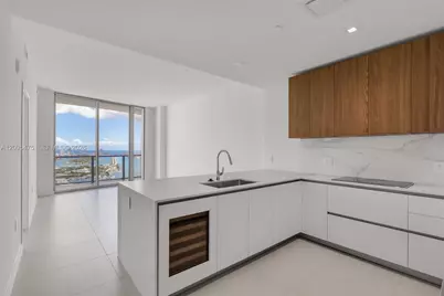 1400 Biscayne Blvd #4105, Miami, FL 33132 - Photo 11