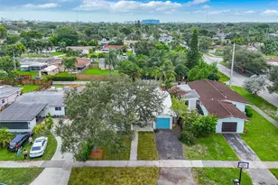 3920 Hayes St, Hollywood, FL 33021 - Photo 29