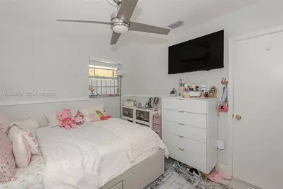 7171 Sheridan St, Hollywood, FL 33024 - Photo 21