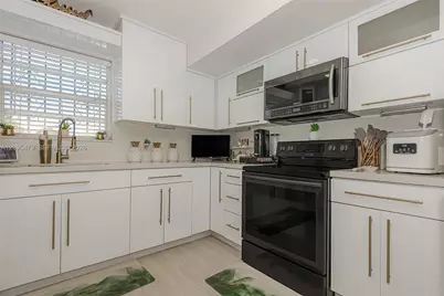 7171 Sheridan St, Hollywood, FL 33024 - Photo 11
