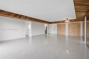 8255 Abbott Ave, Miami Beach, FL 33141 - Photo 7