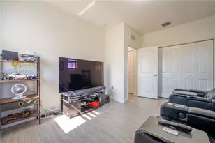2588 SE 2nd St, Homestead, FL 33033 - Photo 23