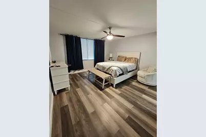 1000 Colony Point Cir #522, Pembroke Pines, FL 33026 - Photo 11
