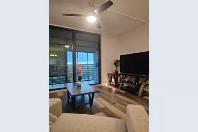 1000 Colony Point Cir #522, Pembroke Pines, FL 33026 - Photo 3