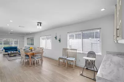 821 Harrison St, Hollywood, FL 33019 - Photo 11