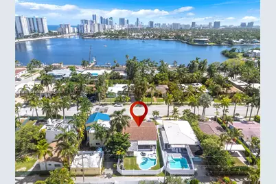 821 Harrison St, Hollywood, FL 33019 - Photo 39