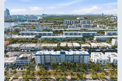3770 NE 171st St #402, North Miami Beach, FL 33160 - Photo 31