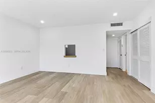 3770 NE 171 St, North Miami Beach, FL 33160 - Photo 9