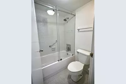 9225 Collins Ave #1109, Surfside, FL 33154 - Photo 17