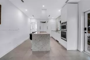 1636 SW 9th St, Miami, FL 33135 - Photo 35