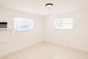 2799 E 4th Ave, Hialeah, FL 33013 - Photo 3