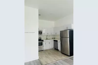 1329 NE 110th  Ter, Miami, FL 33161 - Photo 5