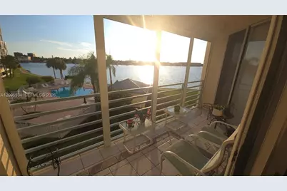 7974 Sailboat Key Blvd #202, South Pasadena, FL 33707 - Photo 1