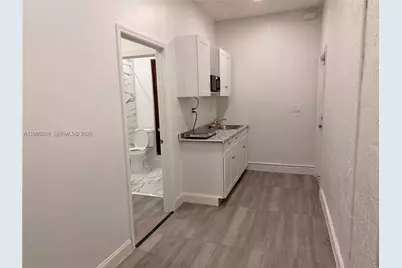 2804 NW 7th Ct #2804, Fort Lauderdale, FL 33311 - Photo 3