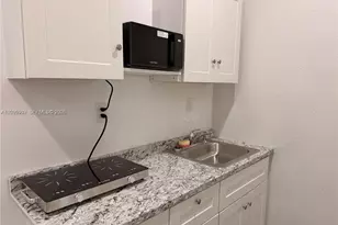 2804 NW 7th Ct, Fort Lauderdale, FL 33311 - Photo 1