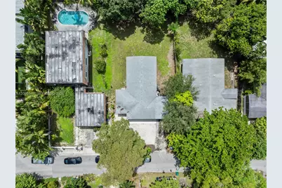 940 NE 85th St, Miami, FL 33138 - Photo 29