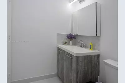 11480 NW 81st Ter, Doral, FL 33178 - Photo 21