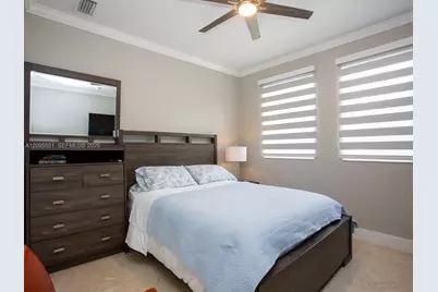 11480 NW 81st Ter, Doral, FL 33178 - Photo 19