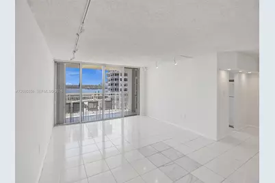 18071 Biscayne Blvd #1701, Aventura, FL 33160 - Photo 1