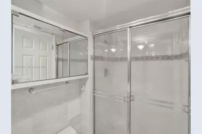 18071 Biscayne Blvd #1701, Aventura, FL 33160 - Photo 19