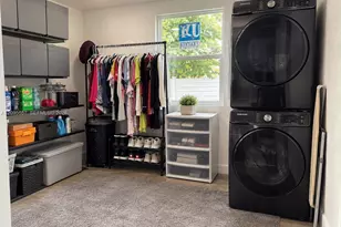 2451 NW 104th St, Miami, FL 33147 - Photo 9