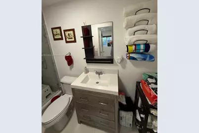 10516 NW 36th Pl, Miami, FL 33147 - Photo 25