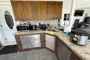 10516 NW 36th Pl, Miami, FL 33147 - Photo 39