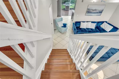 916 NW 135th Ter, Pembroke Pines, FL 33028 - Photo 15