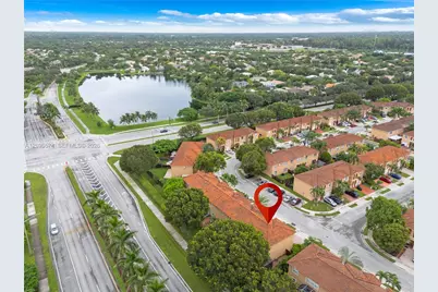 916 NW 135th Ter, Pembroke Pines, FL 33028 - Photo 37