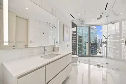 300 Biscayne Boulevard Way #4007W, Miami, FL 33131 - Photo 21