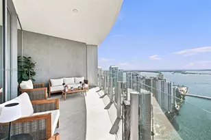300 Biscayne Blvd Way, Miami, FL 33131 - Photo 3