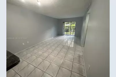 1530 SW 2nd St #104, Miami, FL 33135 - Photo 5