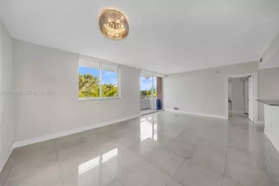 2775 NE 187th St #318, Aventura, FL 33180 - Photo 9