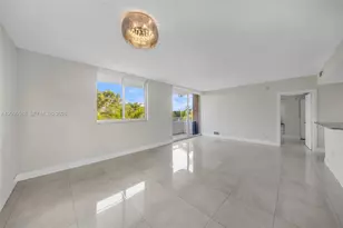 2775 NE 187th St, Aventura, FL 33180 - Photo 9