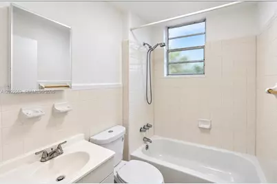 1563 SW 2nd St #5, Miami, FL 33135 - Photo 5