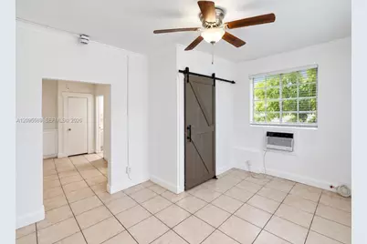 1563 SW 2nd St #5, Miami, FL 33135 - Photo 1