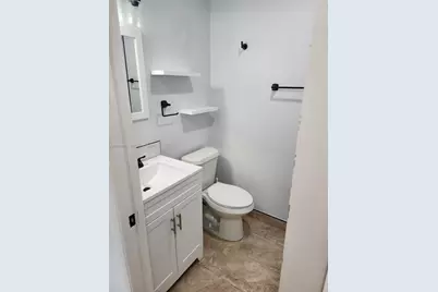 812 Lake McGregor Dr, Fort Myers, FL 33919 - Photo 13