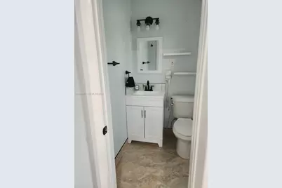 812 Lake McGregor Dr, Fort Myers, FL 33919 - Photo 15